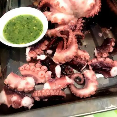 Hình ảnh Bạch tuộc hấp