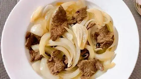 Hình ảnh Bò xào thêm