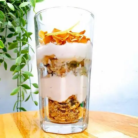 Hình ảnh Coconut yogurt - nuts protein