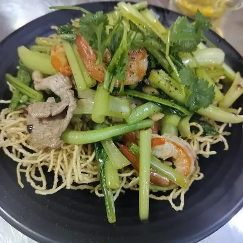 Hình ảnh mỳ sào dòn thập cẩm 