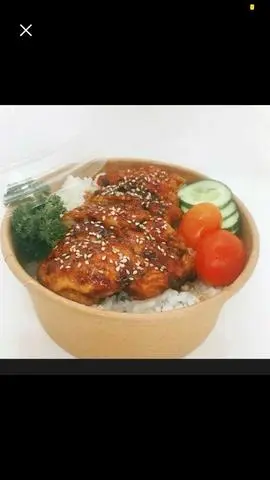 Hình ảnh Cơm Gà Áp Chảo Sốt Teri + Soup Miso