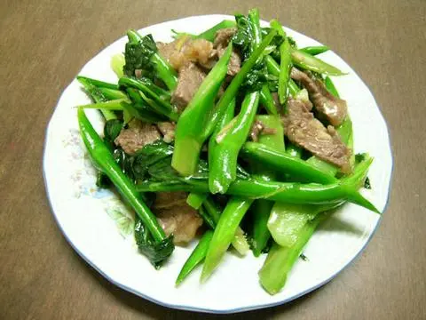 Hình ảnh Bò Xào Cải Ngồng
