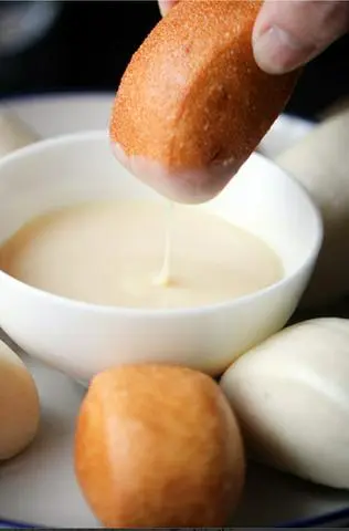 Hình ảnh Màn Thầu Chấm Sữa - 1 Phần