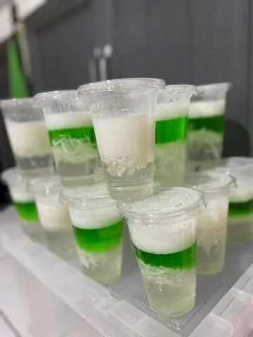 Hình ảnh thạch rau câu cốt dừa 