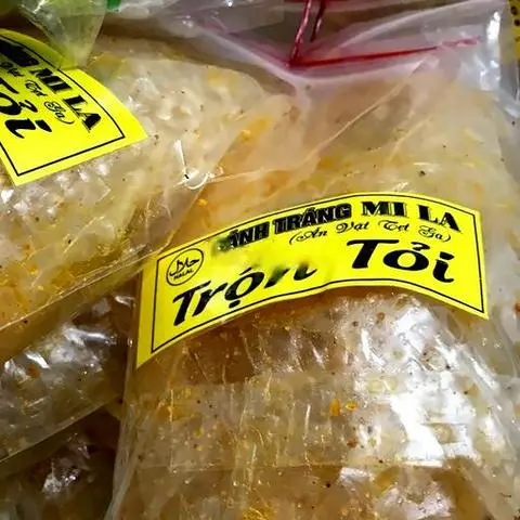 Hình ảnh Bánh tráng trộn tỏi