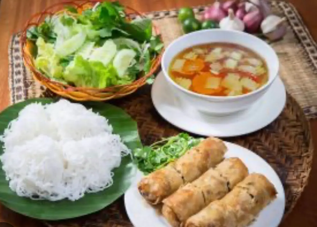 Hình ảnh Bún Chả Đặc Biệt + Nem Rán Hà Nội 