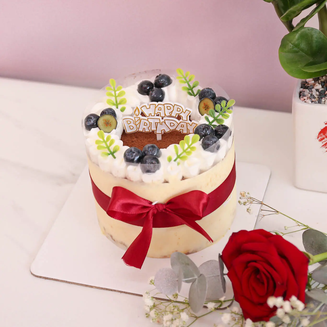 Hình ảnh Bánh Tiramisu Việt Quất Xinh - Size 12cm