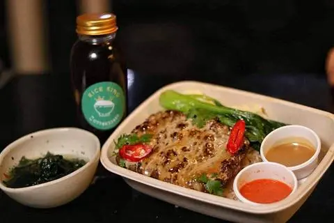 Hình ảnh Cơm chiên Bò trứng opla