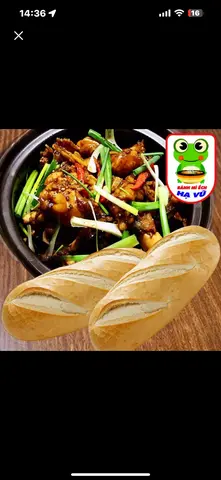 Hình ảnh Bánh mì ếch phần 2 con ếch siêu to 