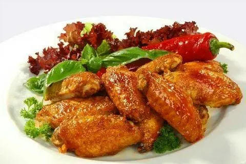 Hình ảnh Gà ta chiên nước mắm (chưa bao gồm cơm)