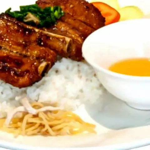 Hình ảnh Cơm sườn non bì