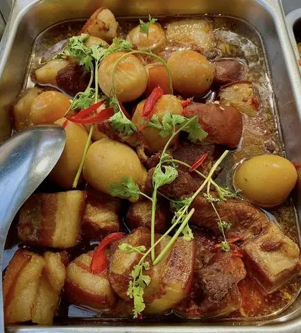 Hình ảnh Thịt kho trứng