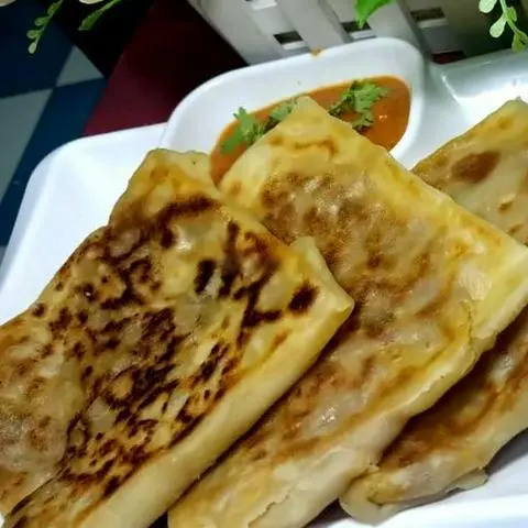 Hình ảnh Tuna murthabak