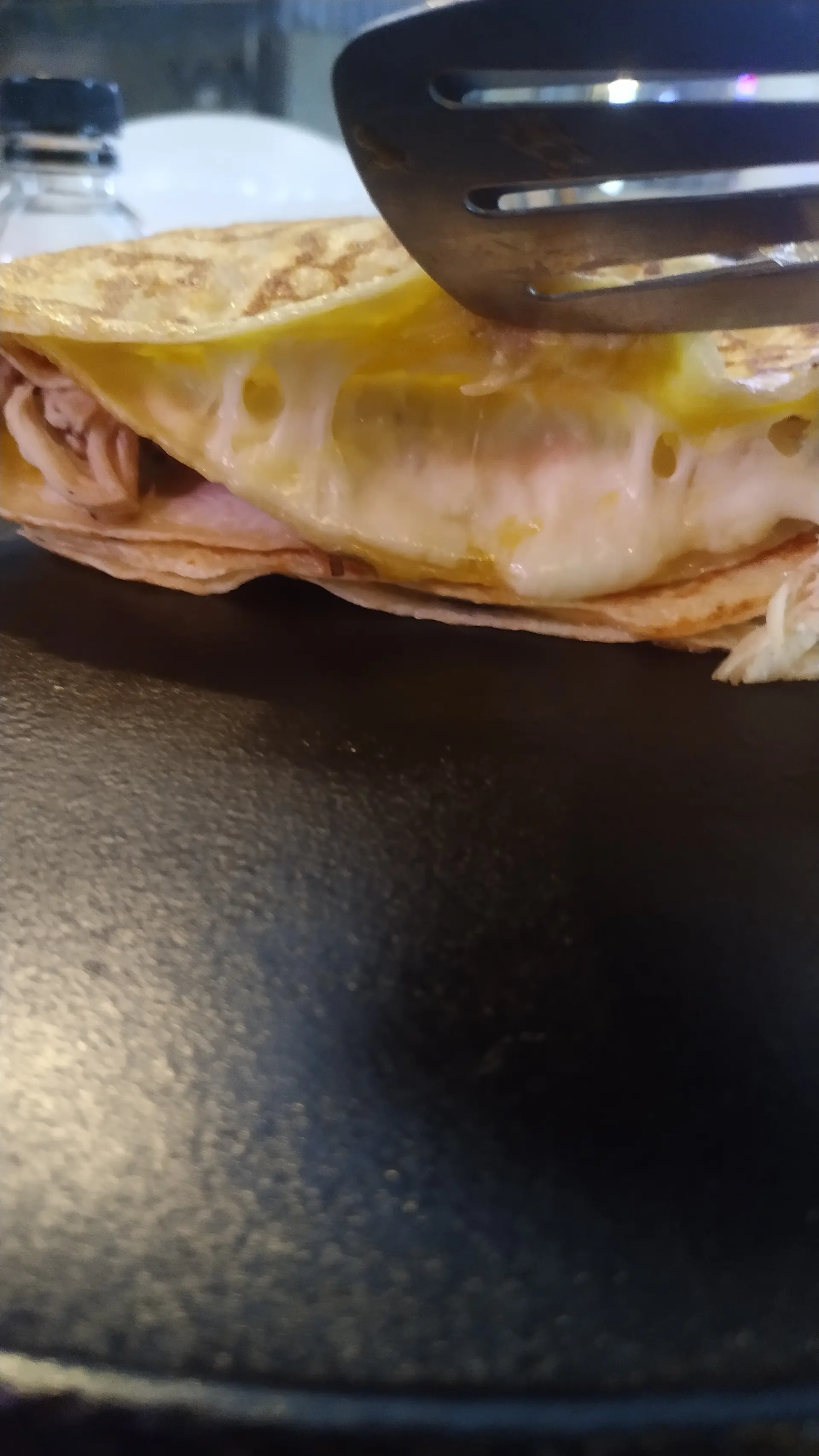 Hình ảnh BÁNH CRÊPE XÚC XÍCH 