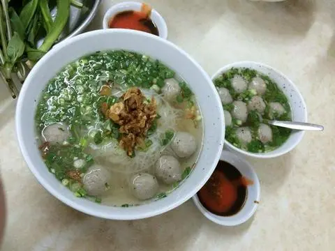 Hình ảnh HỦ TIẾU BÒ VIÊN (Nước)