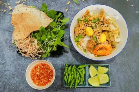 Hình ảnh Mì Quảng Thập Cẩm
