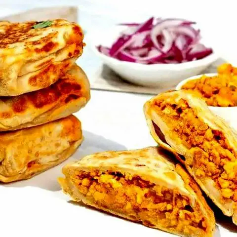 Hình ảnh Egg murthabak
