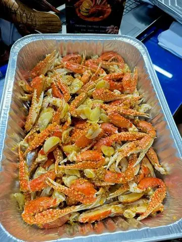 Hình ảnh càng ghẹ xào bơ cay