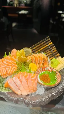 Hình ảnh Salmon Deluxe 