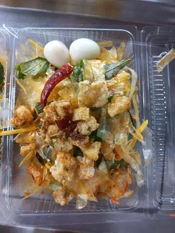 Hình ảnh bánh tráng mỡ hành tóp mỡ 4 trứng 