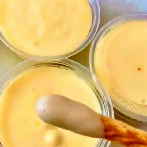 Hình ảnh Sốt phô mai không bánh