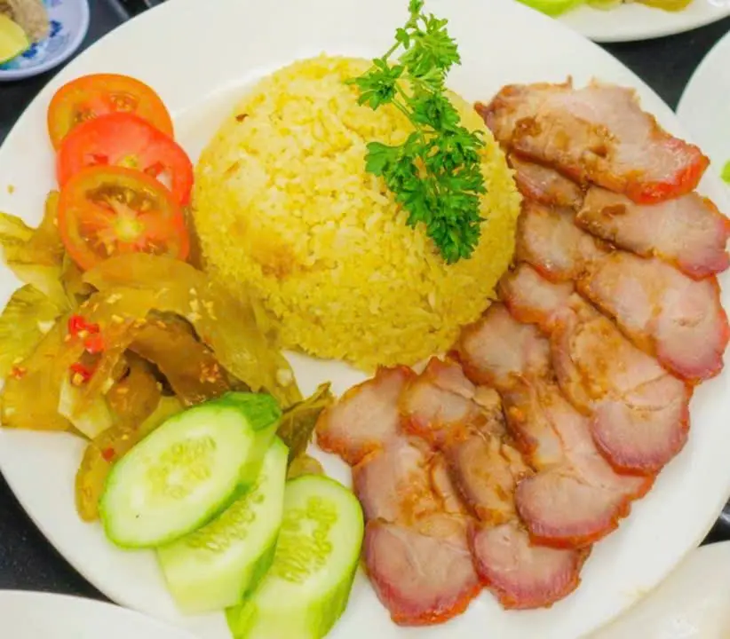 Hình ảnh CƠM CHIÊN XÁ XÍU+ có canh