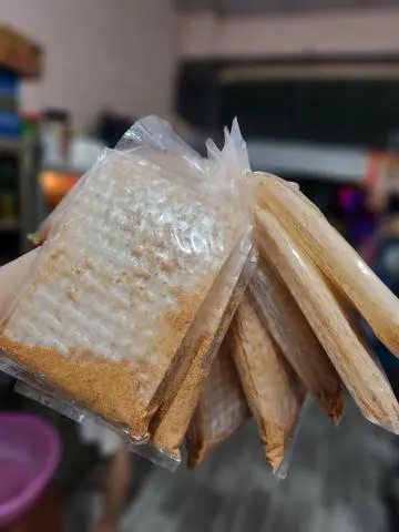 Hình ảnh Bánh Tráng Lá Muối Cô Mị