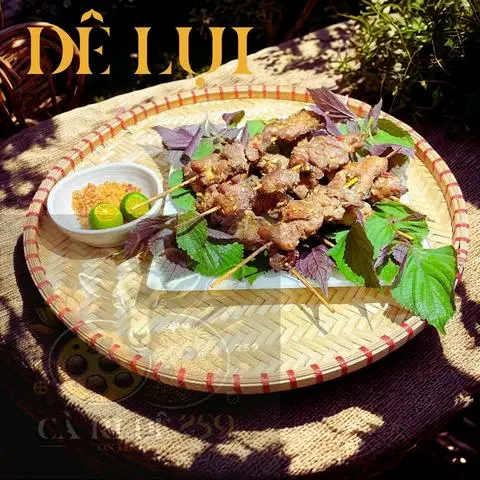 Hình ảnh 4 xiên Dê Lụi (Tặng Cơm Nị)