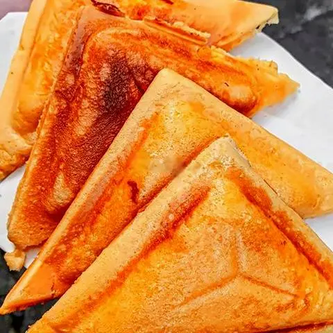 Hình ảnh Bánh hotdog xúc xích