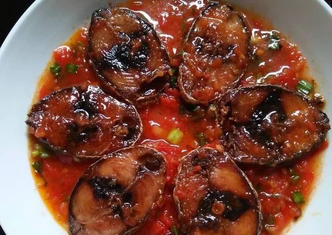 Hình ảnh Cơm cá ngừ ồ sốt cà chua 