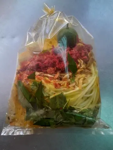 Hình ảnh Bánh Tráng  long an trộn
