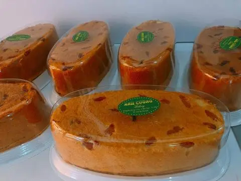 Hình ảnh Bánh bông lan nho ổ lớn