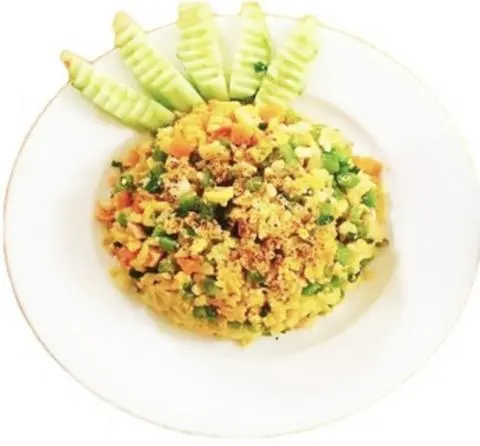 Hình ảnh Cơm chiên hải sản rong biển - canh rong biển thịt bằm