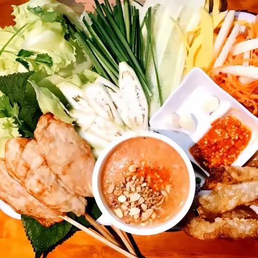 Hình ảnh Combo Bàn Tiệc Nhỏ - Tặng 1 cây Nem