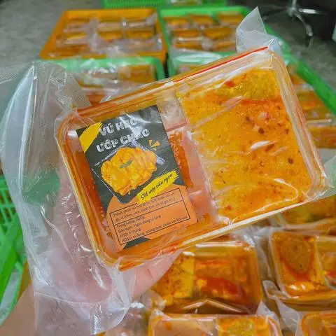 Hình ảnh Vú heo ướp chao (1kg)