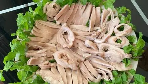 Hình ảnh Bao Tử Heo Xào Củ Hành Trắng