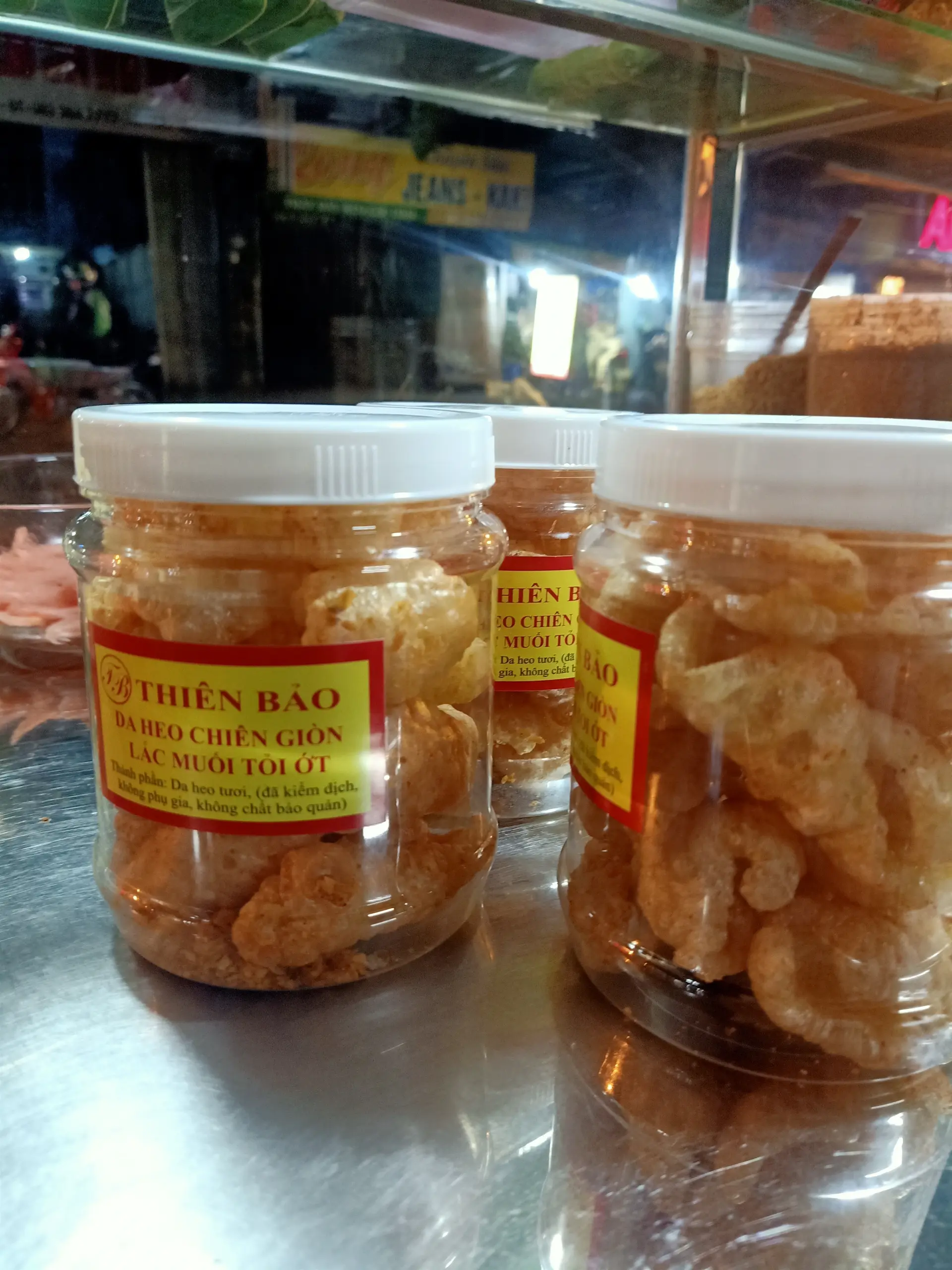 Hình ảnh Da heo cháy tỏi hủ lớn 