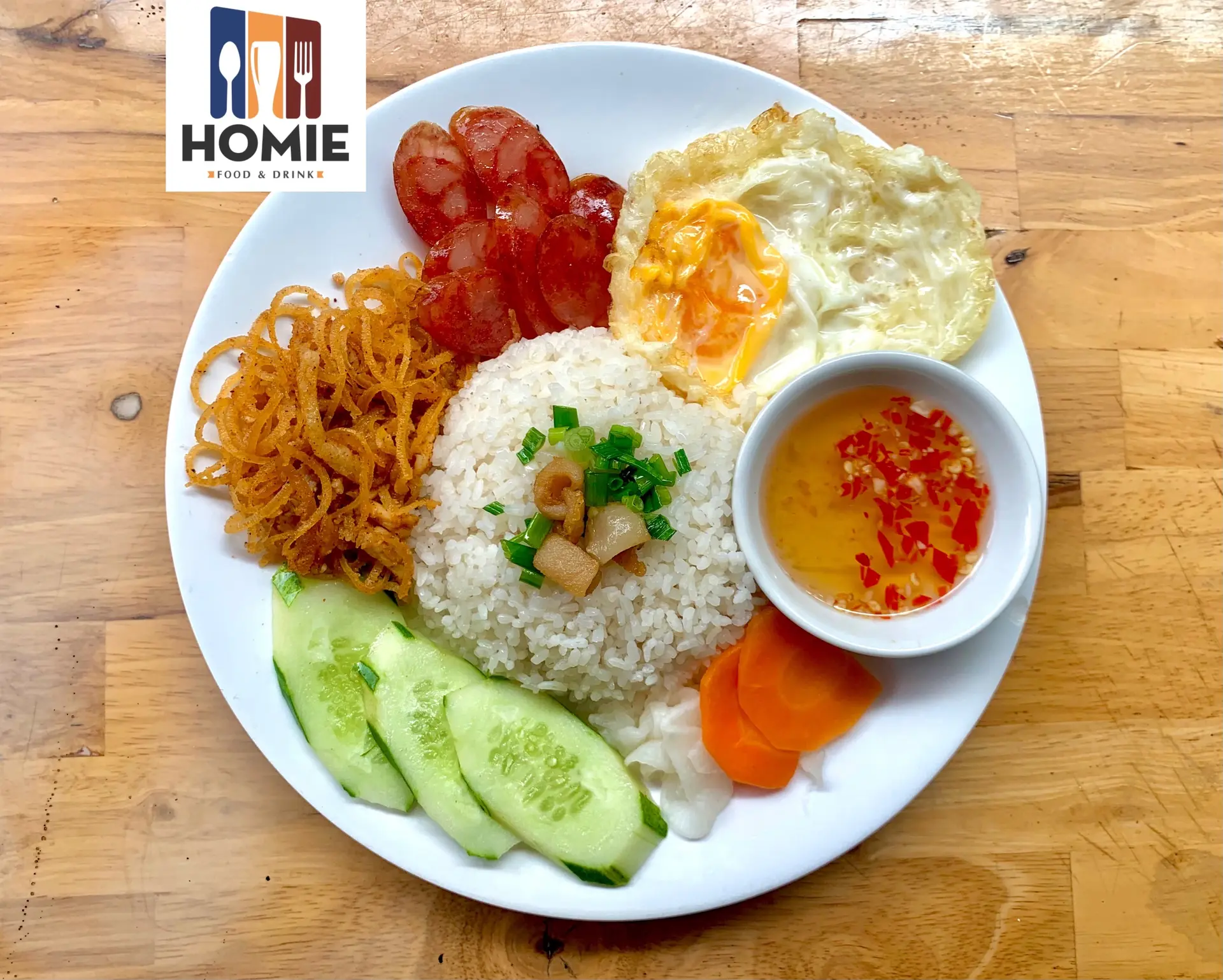 Hình ảnh Cơm tấm Bì Trứng Lạp xưởng