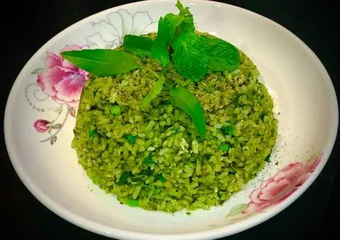 Hình ảnh Cơm Chiên Muối É Chay (đặc sản phú khánh) 