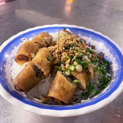 Hình ảnh Bún chả giò