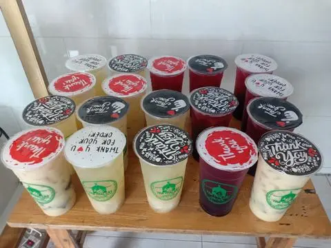 Hình ảnh 10Ly Size Lớn. Dạ khách đặt nhiều, đặt trùng món quán sẽ làm nhanh hơn, tài xế đỡ chờ lâu ạ. Quán cám ơn quý khách ! 