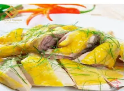 Hình ảnh Gà chặt nguyên con lá chanh 