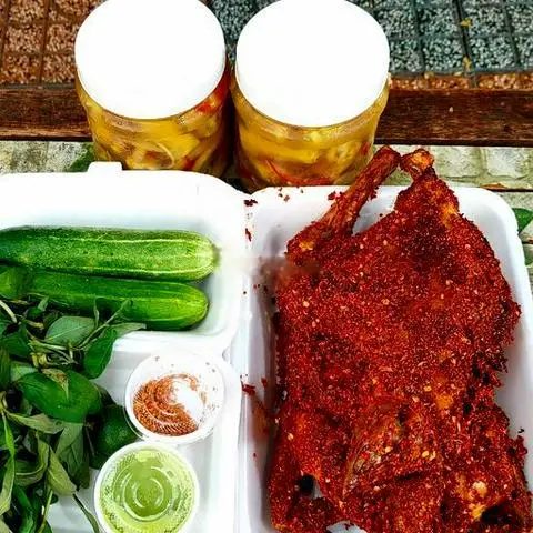 Hình ảnh Gà nướng muối ớt