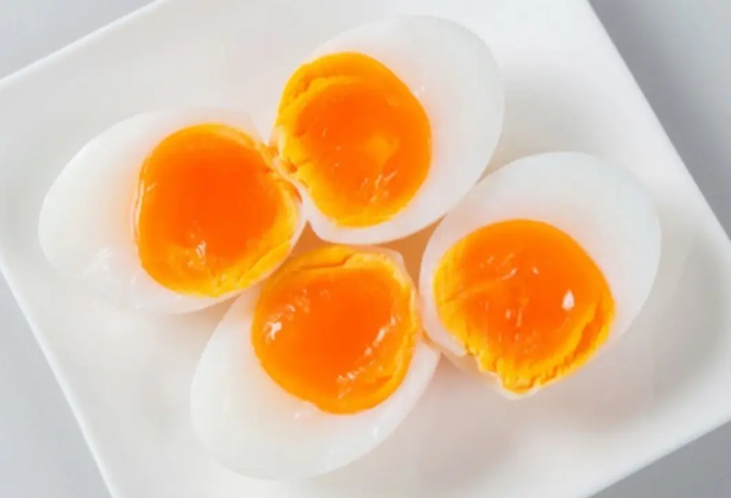 Hình ảnh Trứng Lòng Đào(món tặng kèm)