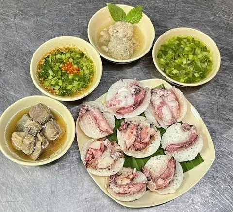 Hình ảnh Bánh căn Mực