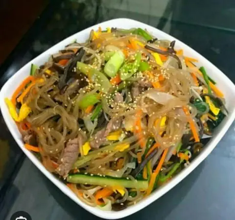 Hình ảnh Miến Trộn Bò