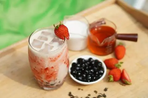 Hình ảnh Trà sữa dâu