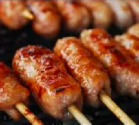 Hình ảnh 1 cây nem nướng gia truyền