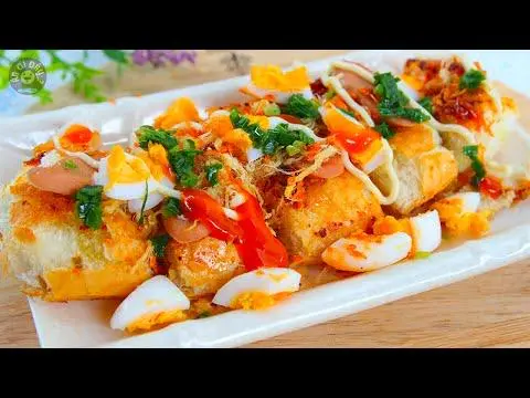 Hình ảnh Bánh mì nướng xa tế khô gà 