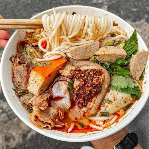 Hình ảnh Bún Bò Đặc Biệt